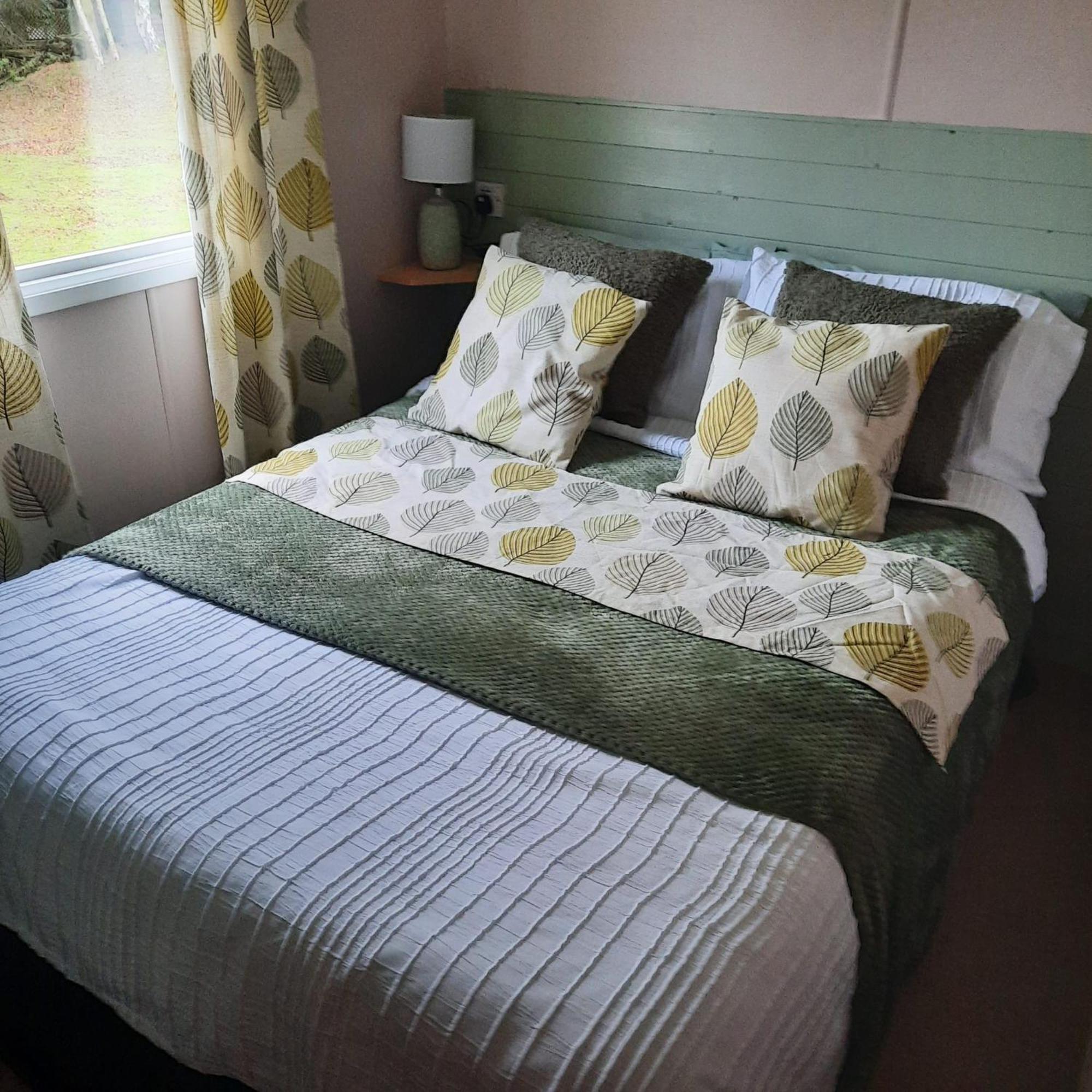 Beautiful 3 Bedroom Caravan With Hot Tub - Tattershall Lakes 外观 照片